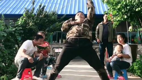 吃瓜的跳舞,共享快乐时光